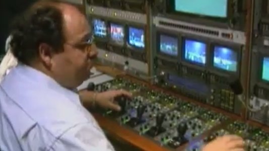 Propiedad de los medios televisivos en manos de particulares